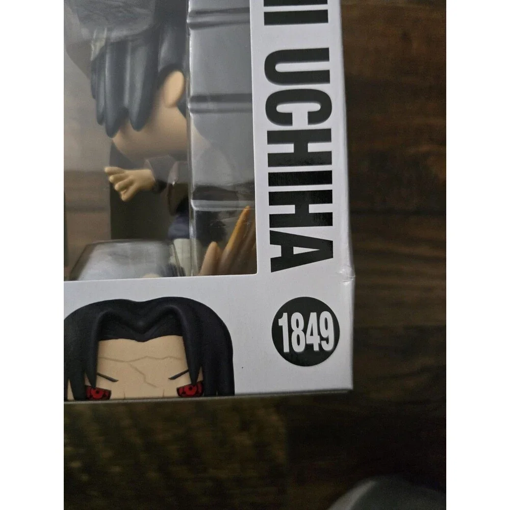 Funko Pop! Animation Itachi Uchiha #1849 Vinyl Figure Exclusive